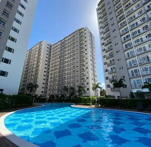 A Cozy 1 Bedroom Unit With A Parking At South Residences Sm Southmall